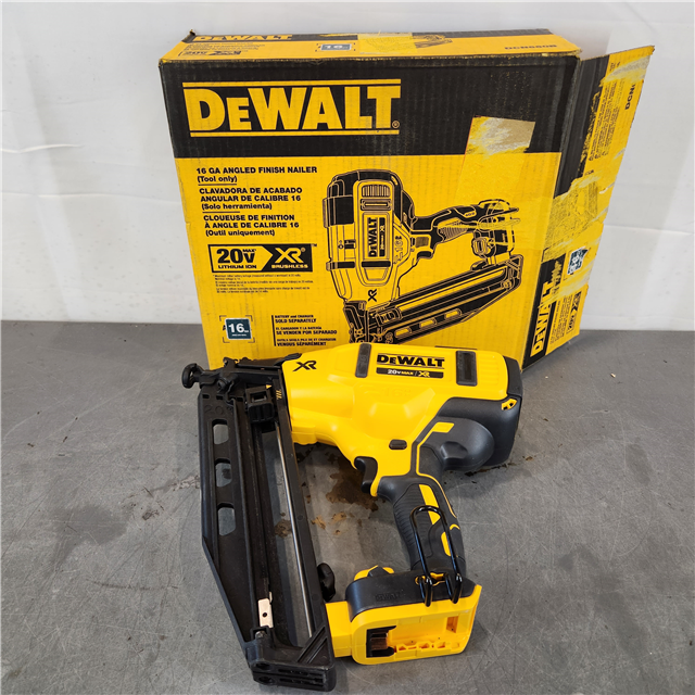 Good Dewalt 20 Volt MAX XR Lithium Ion Cordless 16 Gauge Angled