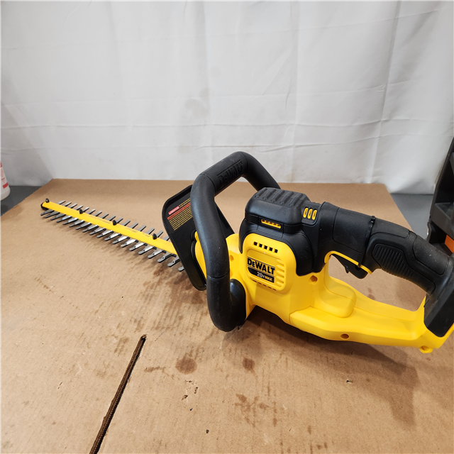 Dewalt 20V Hedge Trimmer